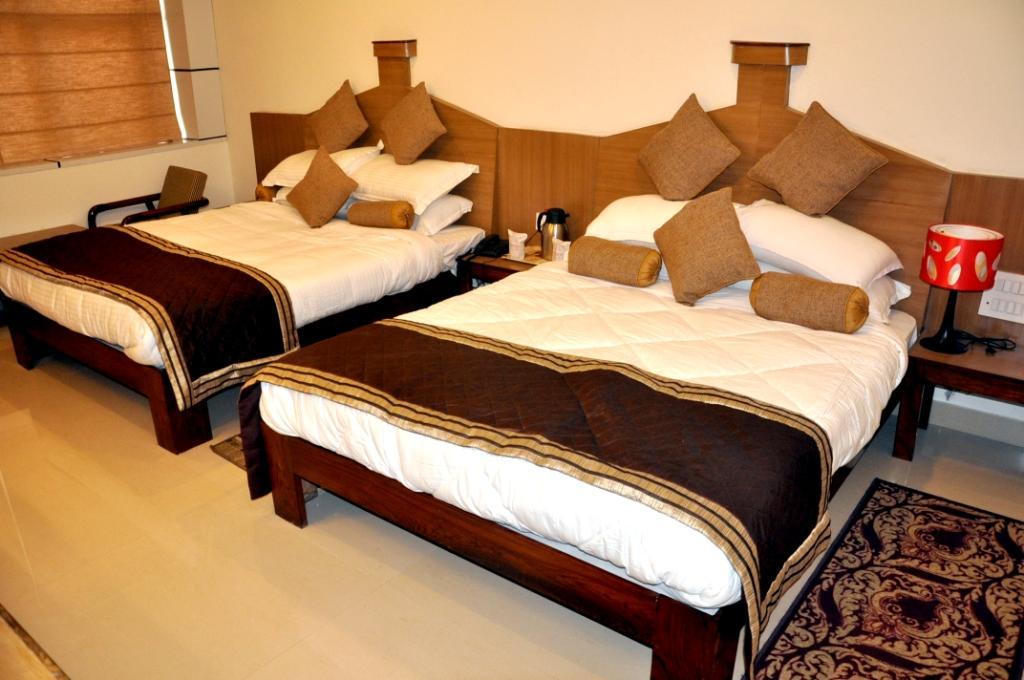 Hotel Mount View Катра Номер фото